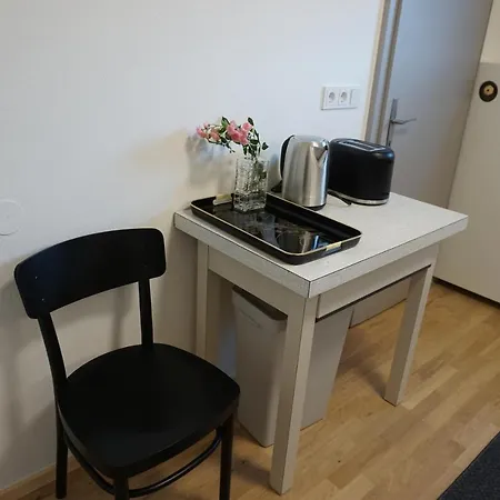 Apartmán Erdgeschoss Mit 3 Schlafzimmer In Ruhiger Gegend
